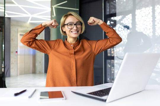 Vergunningverlener die succesvol werkt met Ro-flow